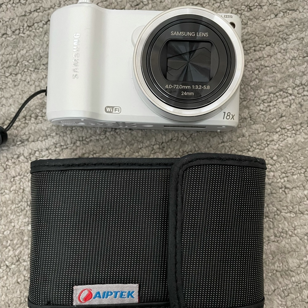 Samsung WB250F Digital Camera